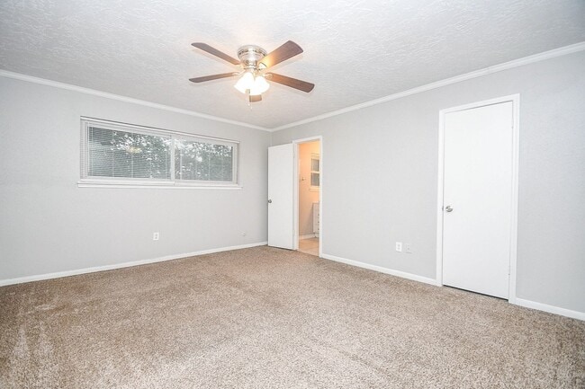 Building Photo - 11839 Blair Meadow Dr