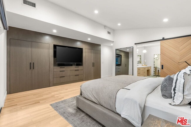 Building Photo - 3355 Alana Dr