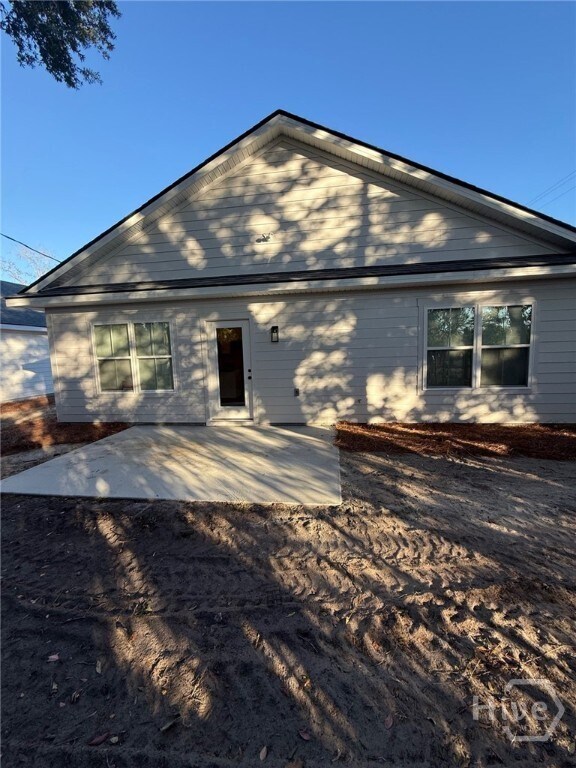 Building Photo - 7 Helmken St