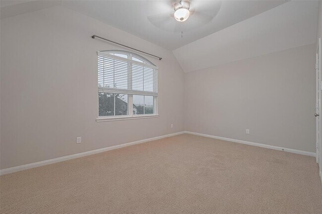 Building Photo - 707 Fresh Sage Crossing
