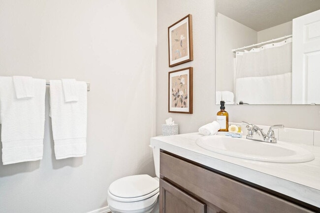 Building Photo - 11590 Maidstone St