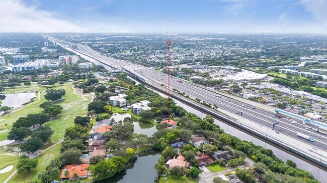 Building Photo - 9031 N New River Canal Rd