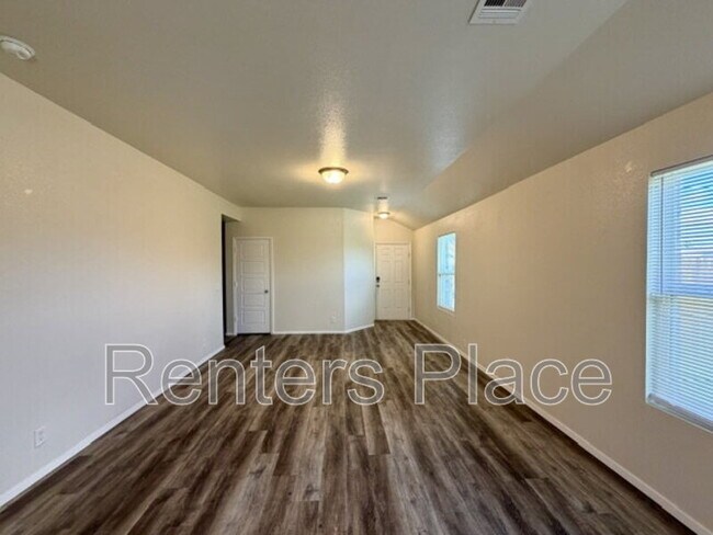Building Photo - 8316 E 161st Pl S