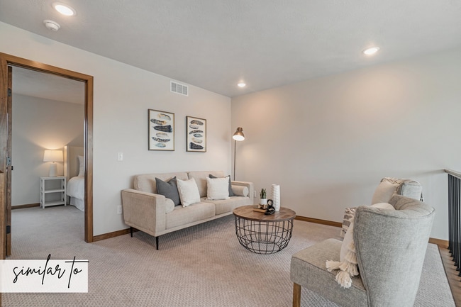 Building Photo - Coming Soon - Stylish 3 Bed/2.5 Eastside Townhomes!