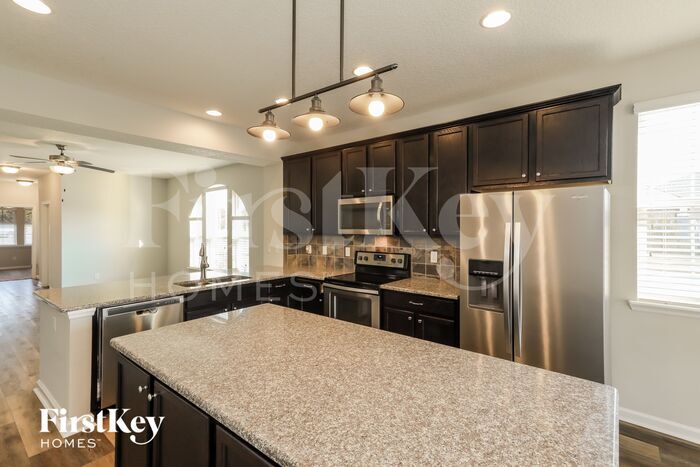 Building Photo - 14727 Garden Gate Dr