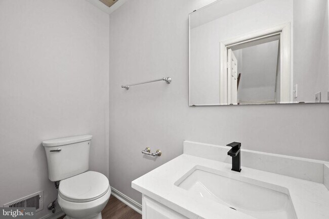 Building Photo - 6056 Morgan Ct