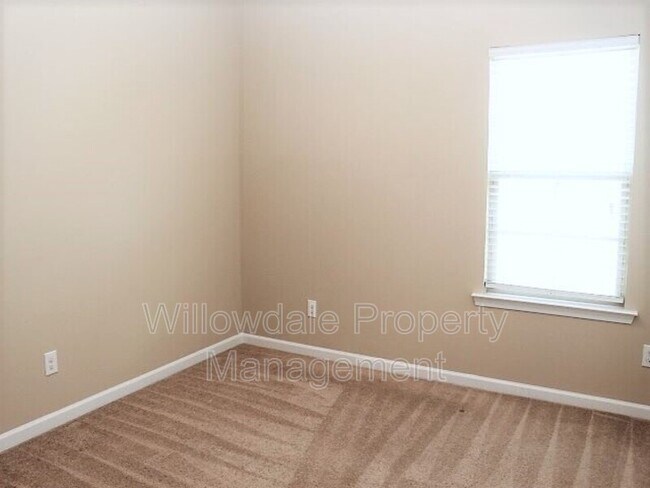 Building Photo - 2432 Lambton Wood Dr