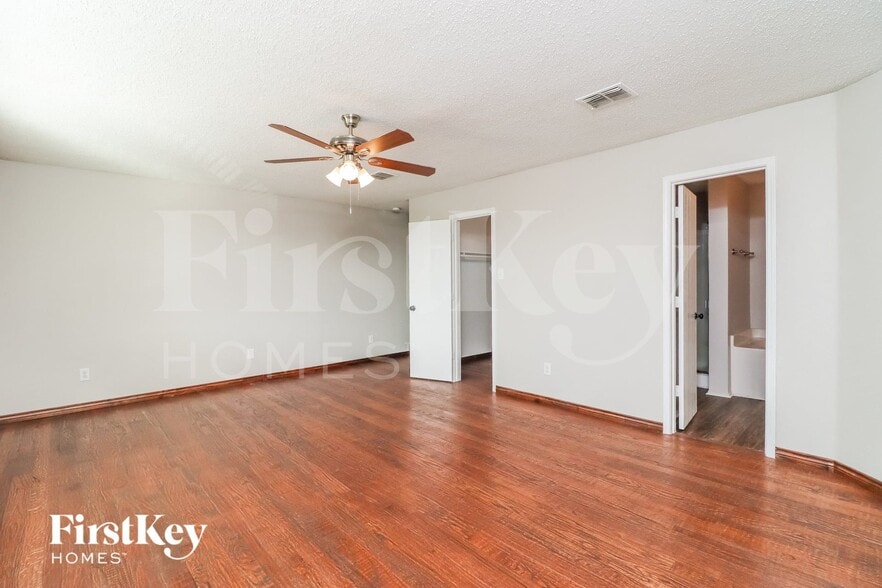 Building Photo - 3900 Golden Horn Ln