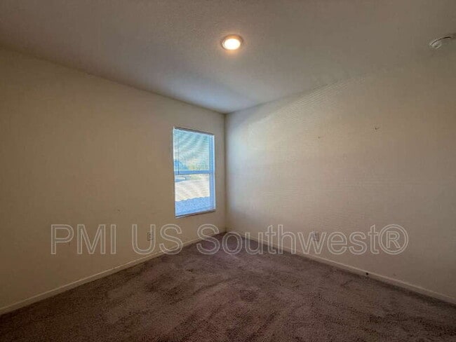 Building Photo - 2430 River Valley Cir