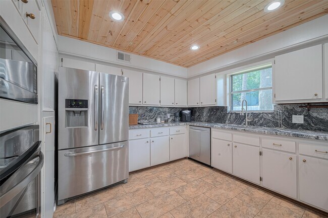 Building Photo - 2831 Thorne Creek Ln