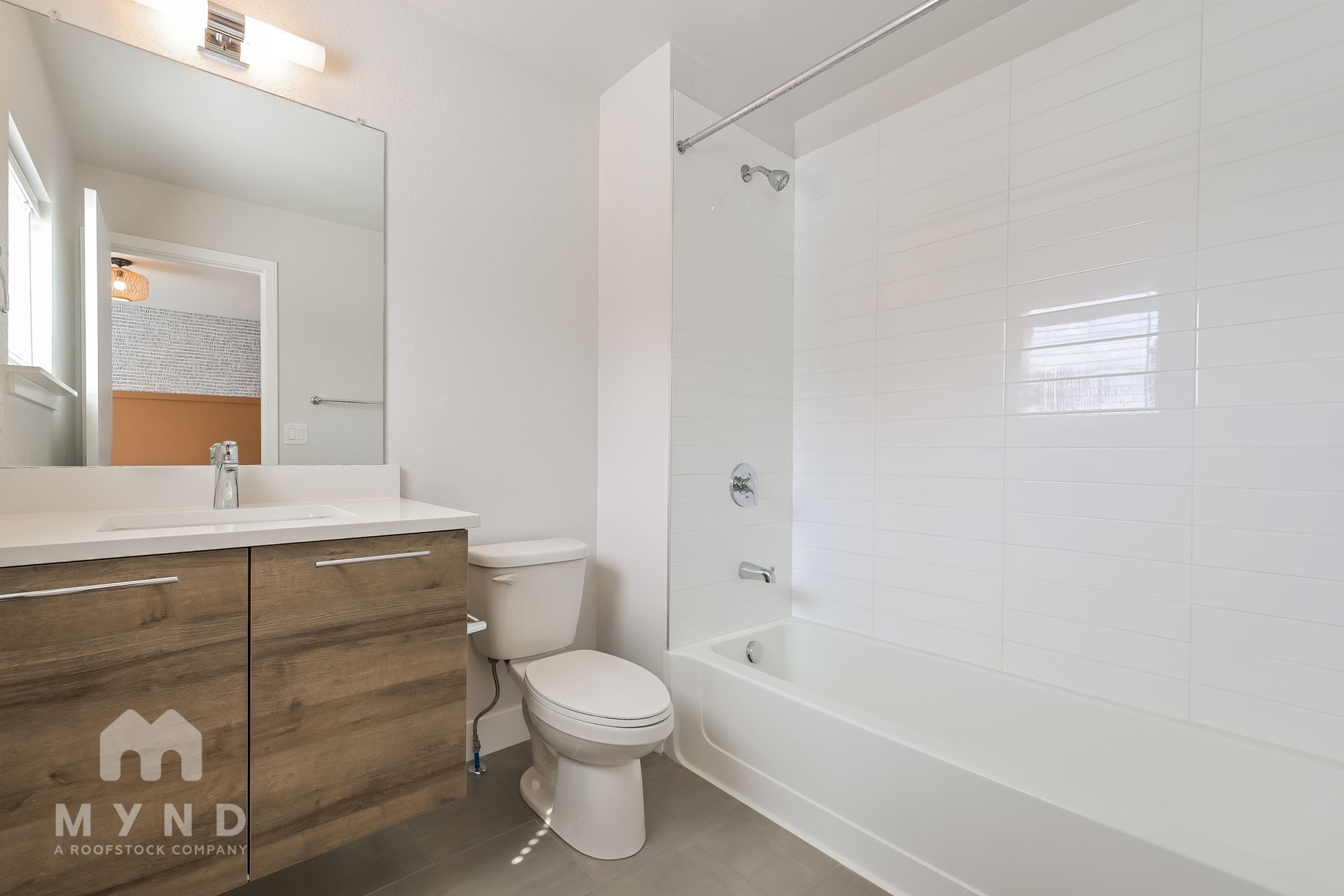 Building Photo - 1079 Chase St