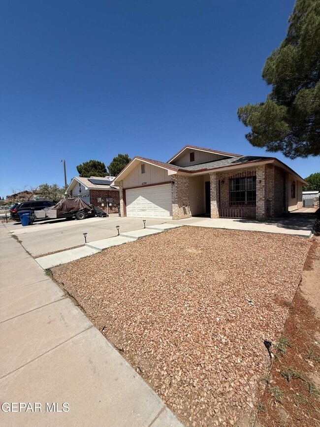 Building Photo - 11797 Imperial Gem Ave