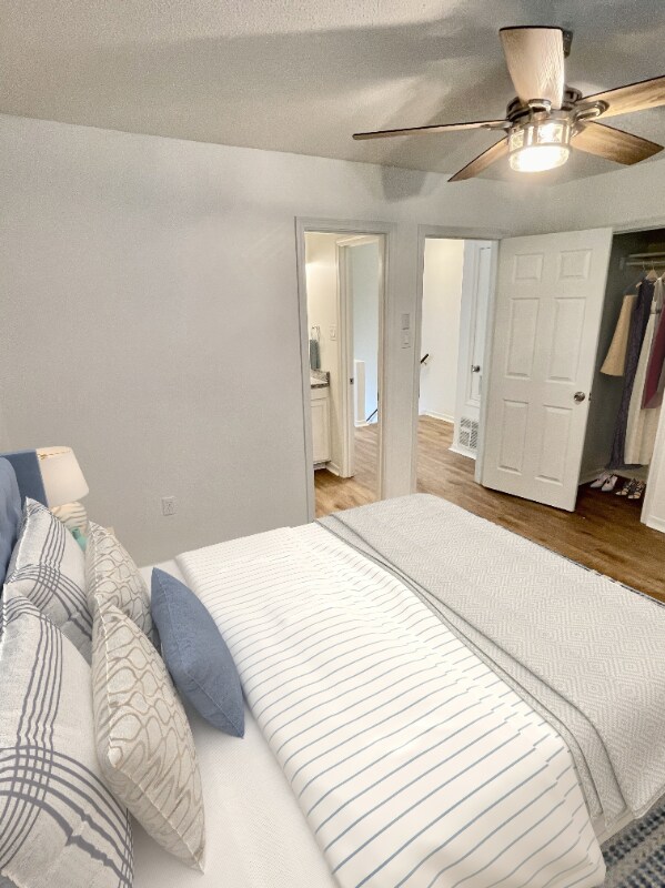 Building Photo - 4821 N Cedar St