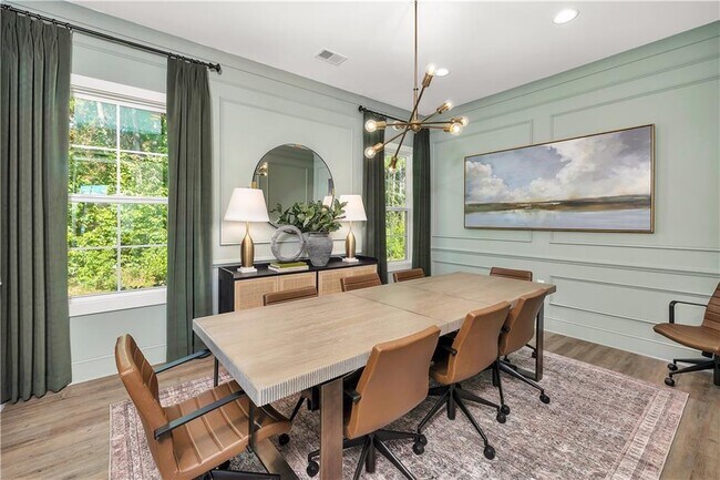 Building Photo - 245 Fox Run Dr