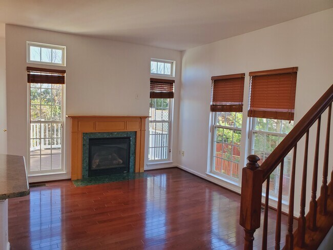 Building Photo - 22045 Chelsy Paige Sq