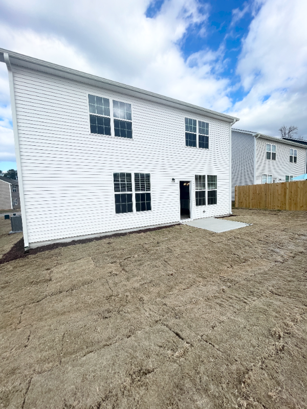 Building Photo - 18 Matrix Ct