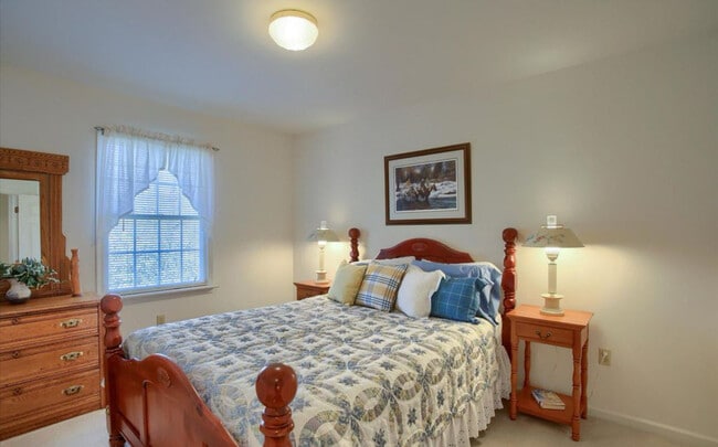 Building Photo - 4080 Darius Dr