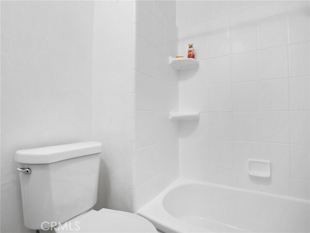 Building Photo - 331 E 65th St