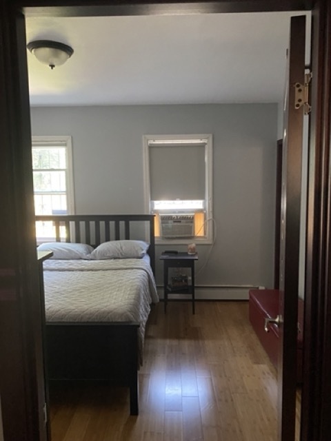 First bedroom - 515 Liberty Ave