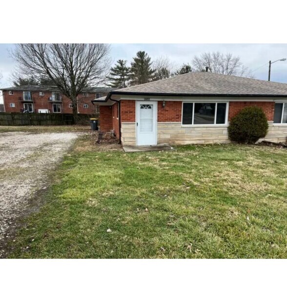 Exterior - 2440 W Marlene Dr