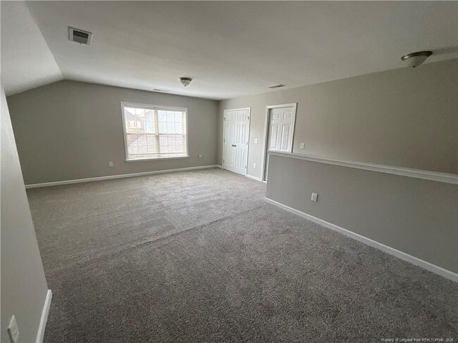 Building Photo - 52 Noble Ct