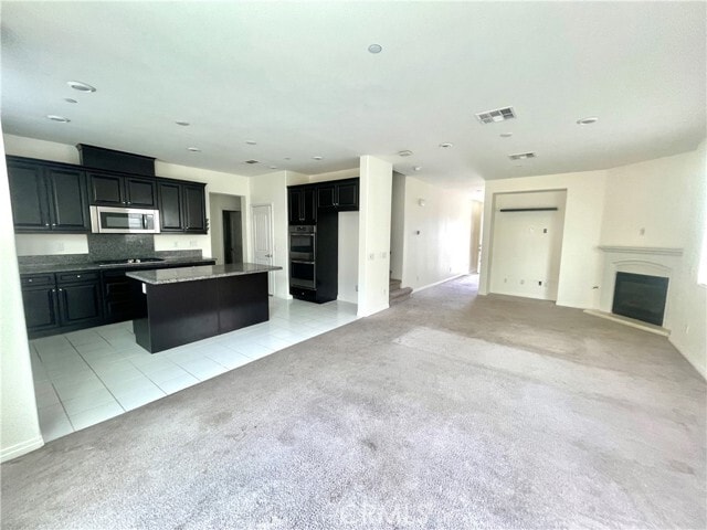 Building Photo - 3121 E Yosemite Dr