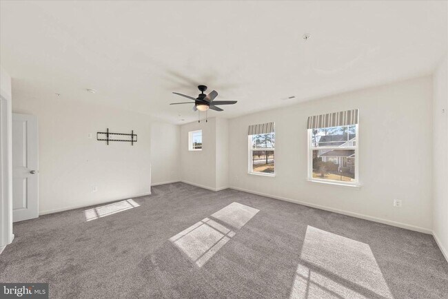Building Photo - 5559 Trafalgar Cir