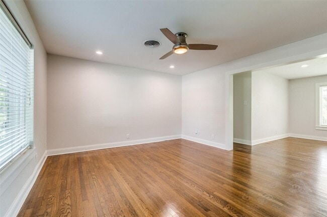 Building Photo - Classic Charm. Modern Comfort. Prime Location.