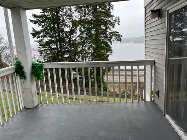 Building Photo - 2255 Highview Ln W