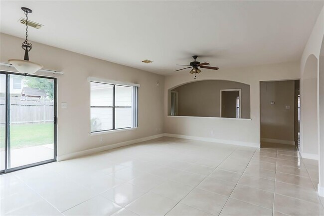 Building Photo - 21722 Oakbridge Park Ln
