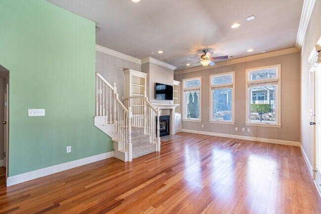 Building Photo - Charming 3-Bedroom Home with 2 Full Baths & 1,750 Sq. Ft. of Comfort in Fayetteville!