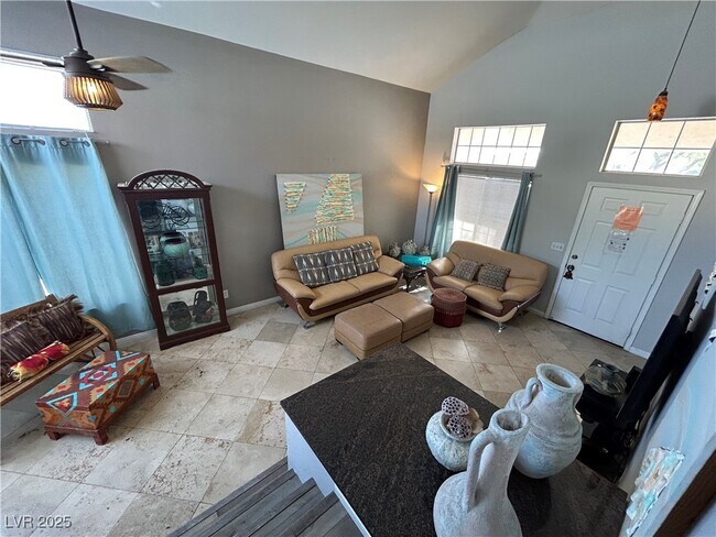 Building Photo - 514 Rancho Del Norte Dr
