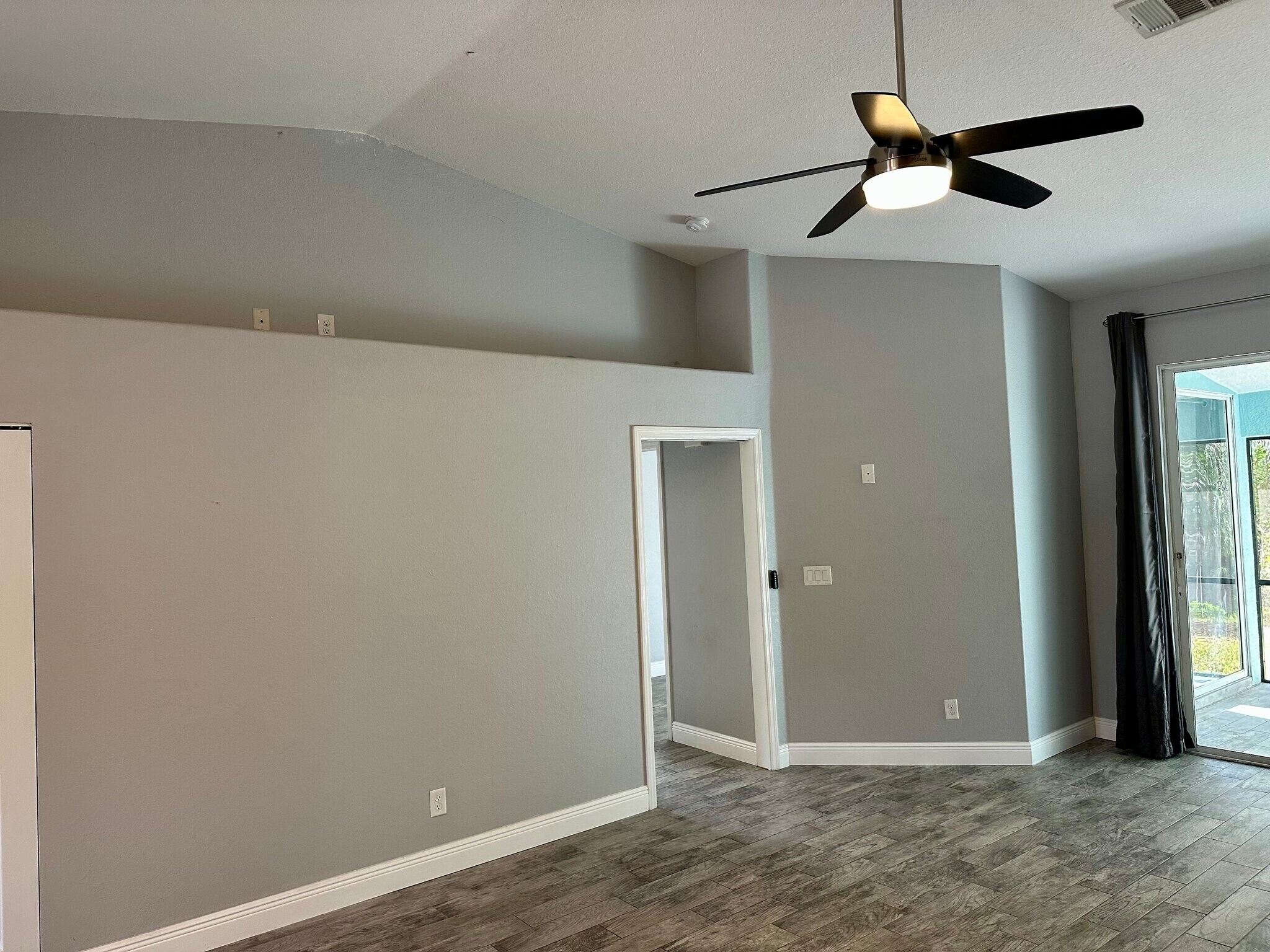 Building Photo - 473 Flamingo Blvd