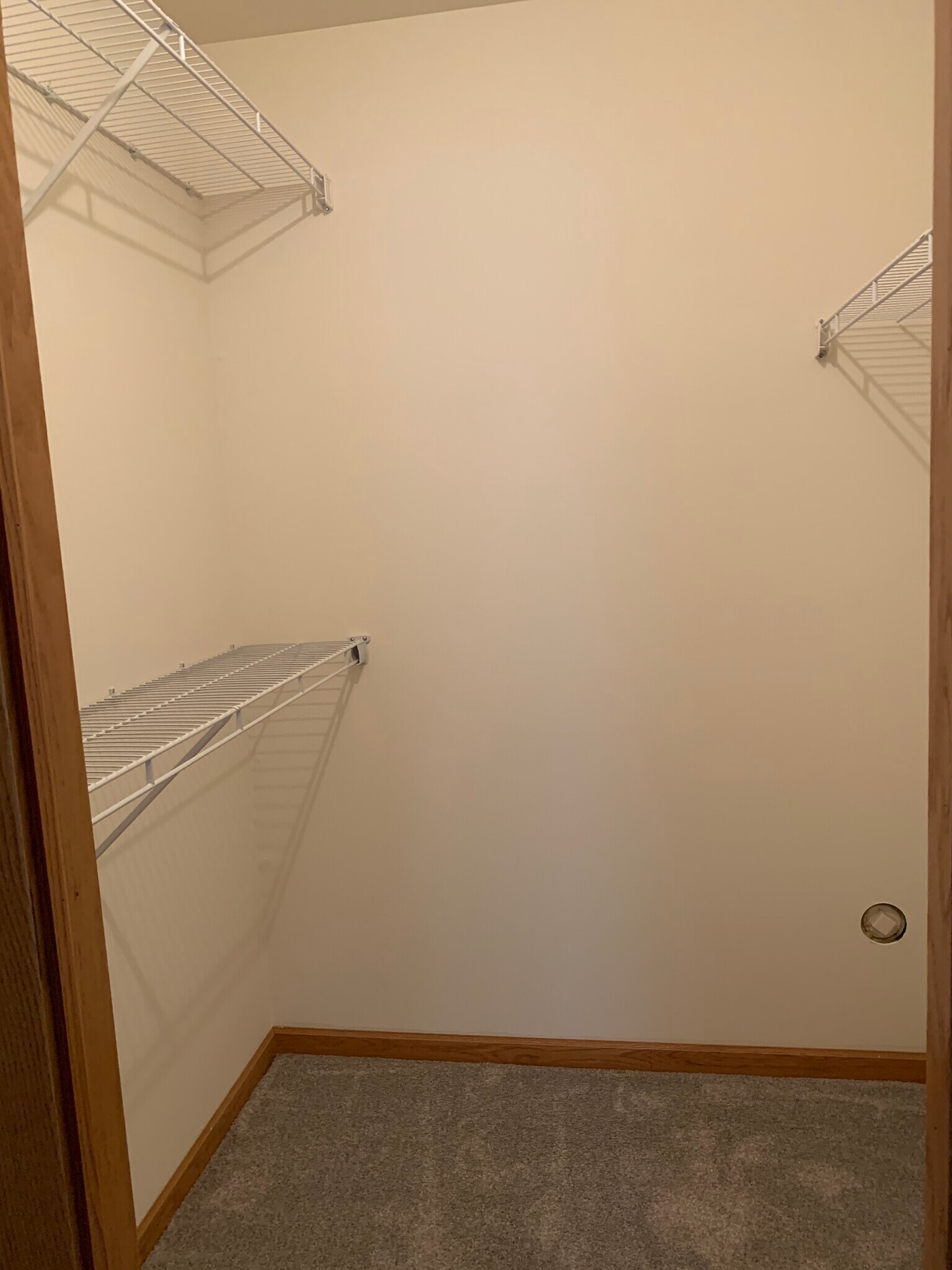 Bedroom Walk-in Closet - 400 Parkside Dr