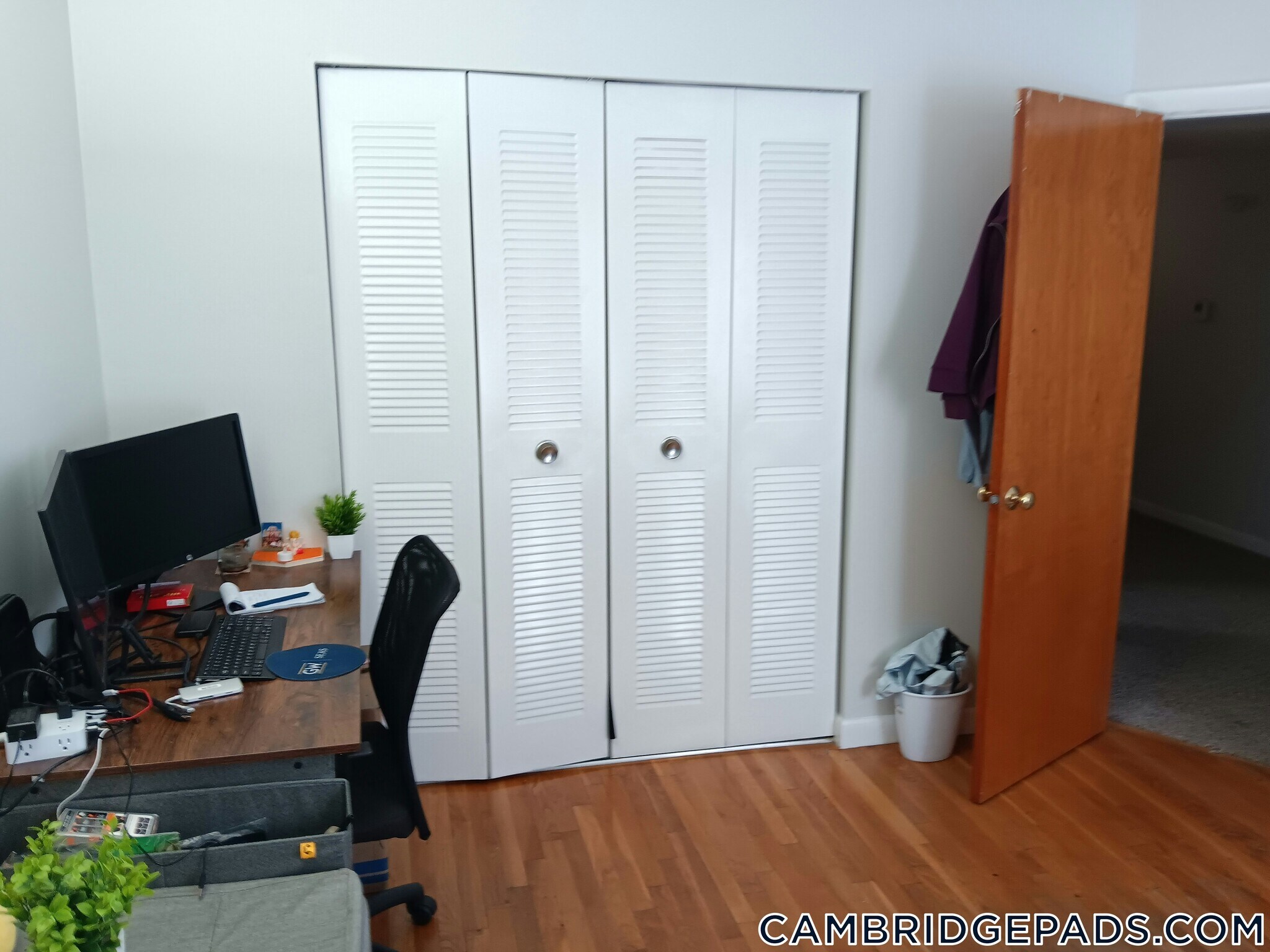 Building Photo - 20 Hubbard Ave