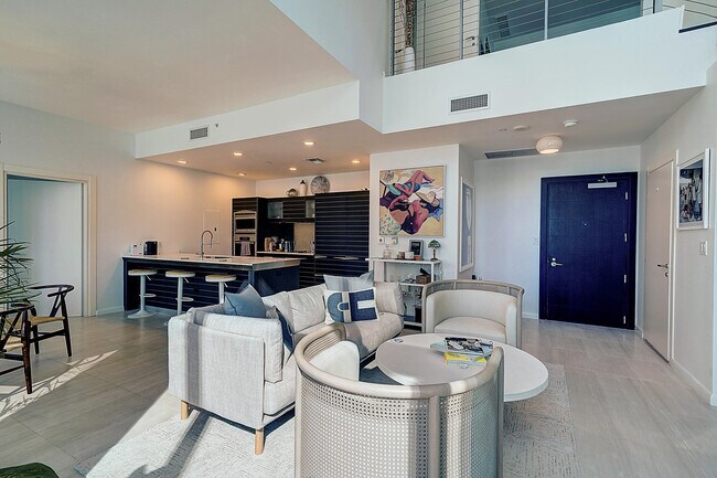 Building Photo - 200 Biscayne Blvd Way