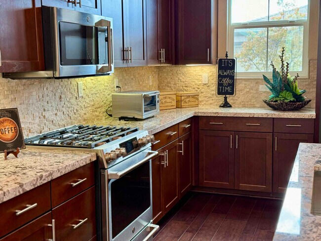 Building Photo - 4391 Danube River Ln