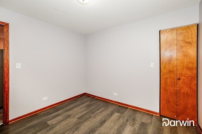 Building Photo - 4507 S Laporte Ave, Chicago, IL 60638