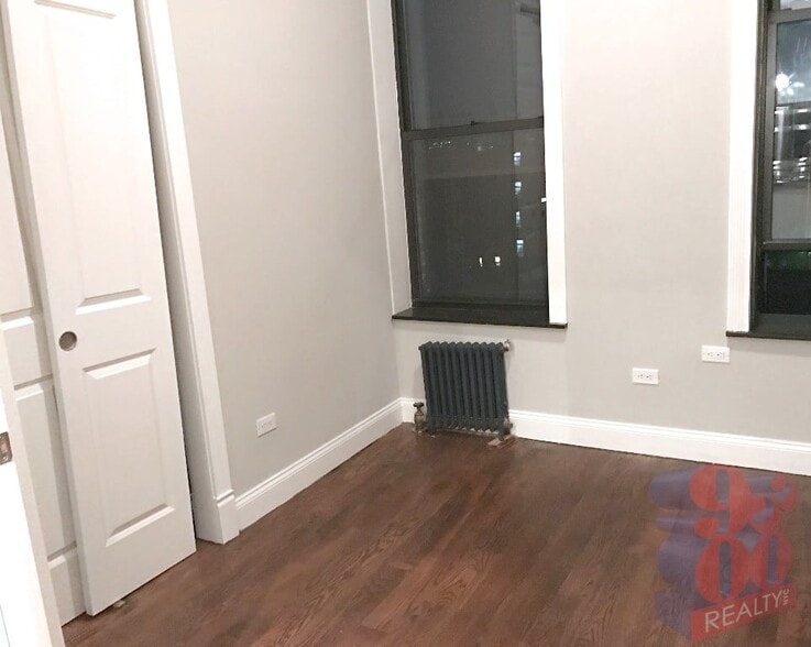 Building Photo - 60 Avenue B