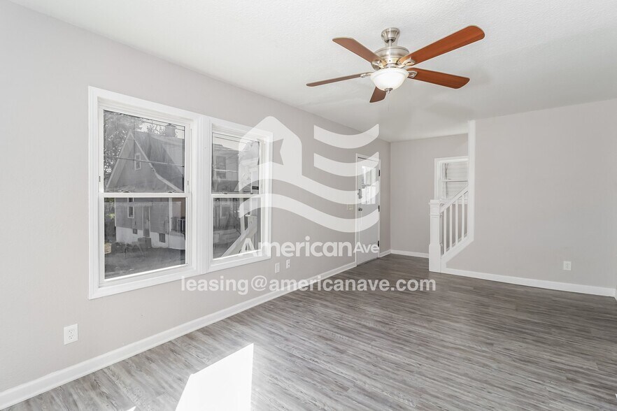 Building Photo - 104 Blackburn Ave