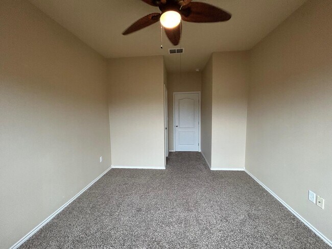 Building Photo - 5012 Lost Hills Trail