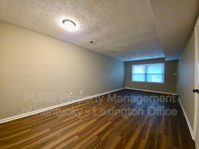 Building Photo - 2853 Snow Rd