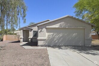 Building Photo - 6111 N Samantha Grove Dr