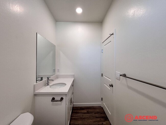 Building Photo - 6012 Curvy Hills Dr