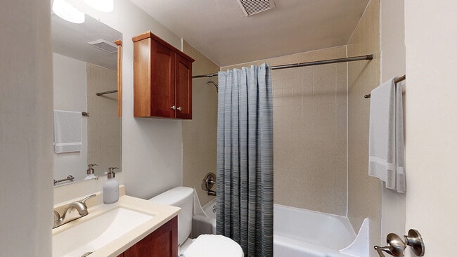 Building Photo - Wheelhouse Apartments