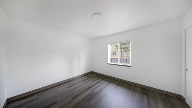 Building Photo - New Construction - 2 Bed 1.5 Bath - Pet Fr...