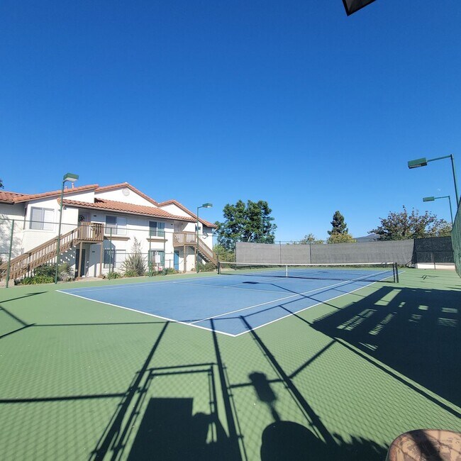 Building Photo - Stylish 2 Bed / 2 Bath in Prime San Marcos Location – Resort-Style Amenities!