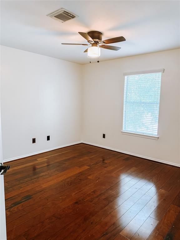 Building Photo - 4926 Mission Lake Ct