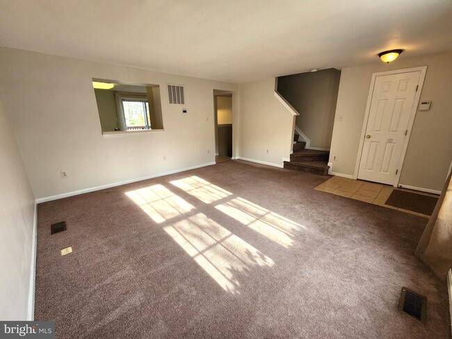 Primary Photo - 2532 Log Mill Ct