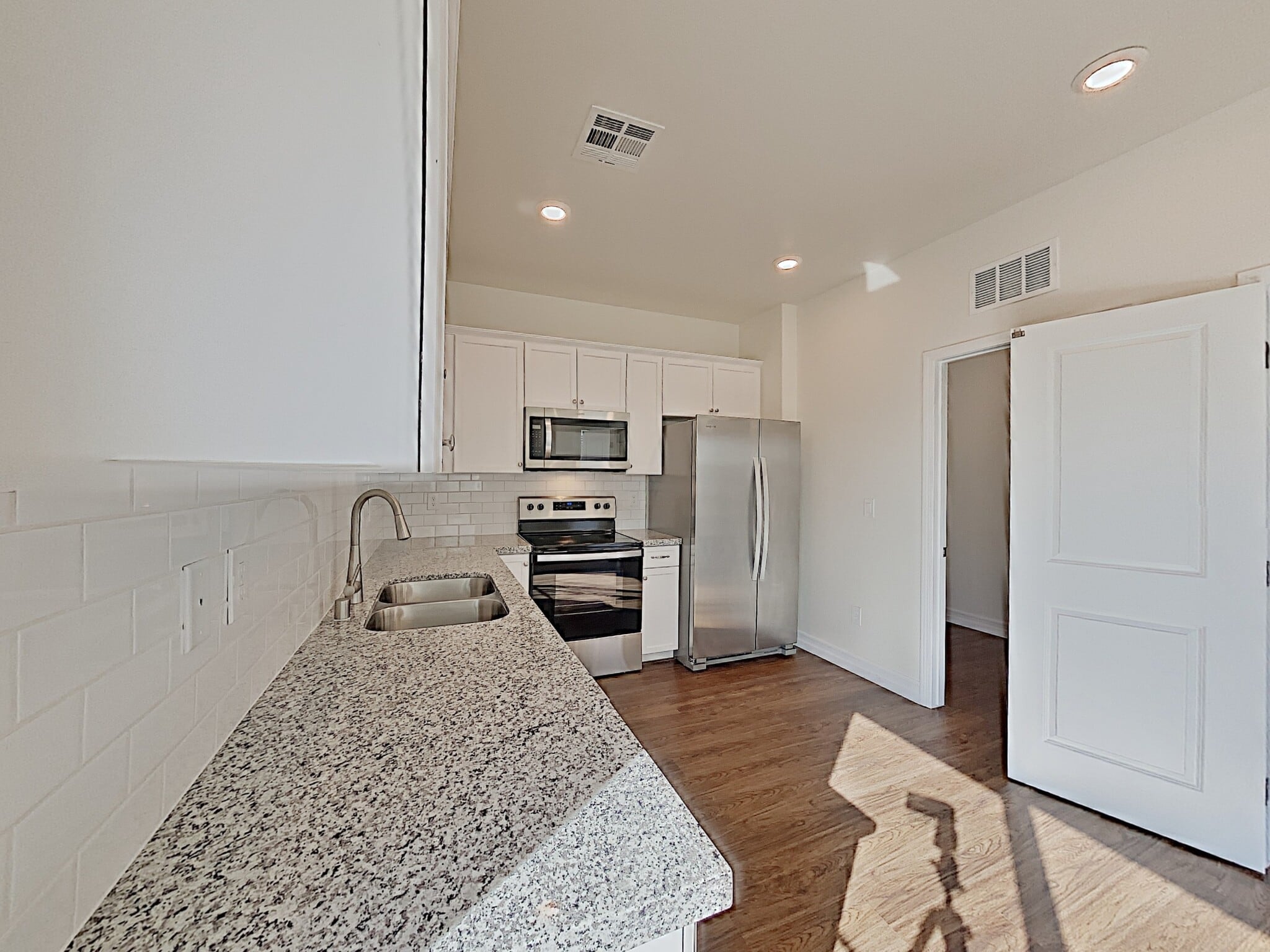 Building Photo - 9690 N Rancho Lozano